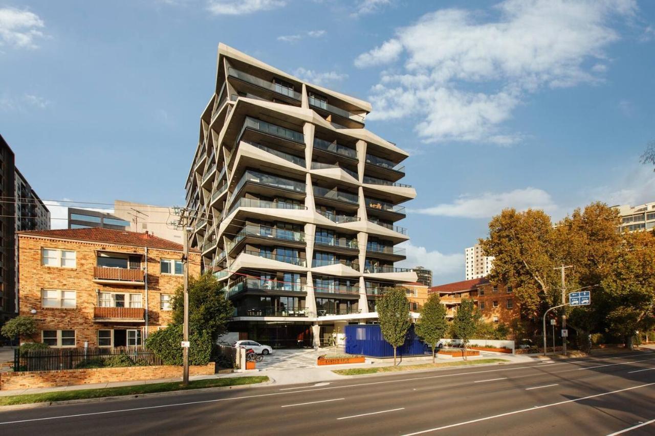 Executive Resort-Style Living At Leafy Albert Park Melbourne City Exterior foto